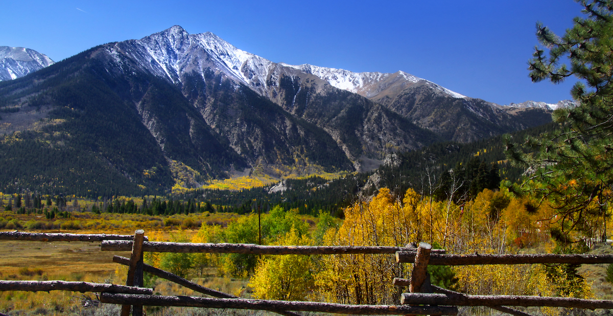 mountains with snow dusting
